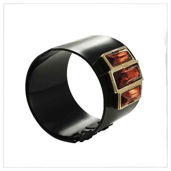 LEE Angel Art Deco Black Enamel Bracelet Cuff - Picture 2 of 5